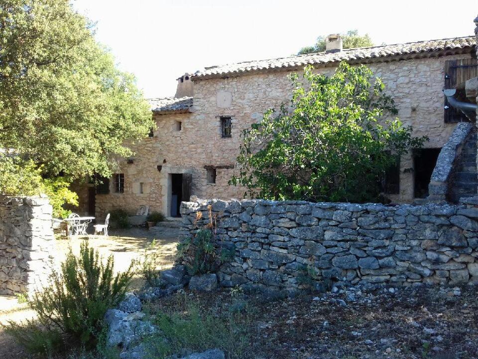 Hotel Le Jas Des Aiguiers Saint-Saturnin-lès-Apt Esterno foto